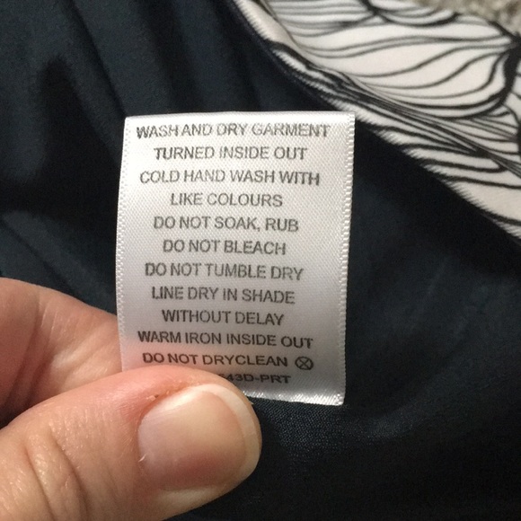 STUNNING Keepsake dress size XS - Picture 7 of 13